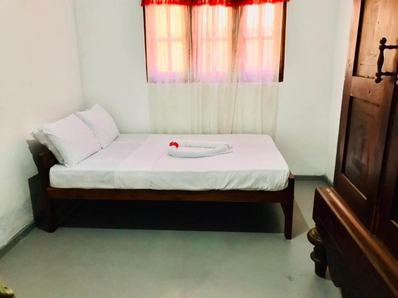 Lucky Mongrooves Apartman Midigama Kelet Kültér fotó